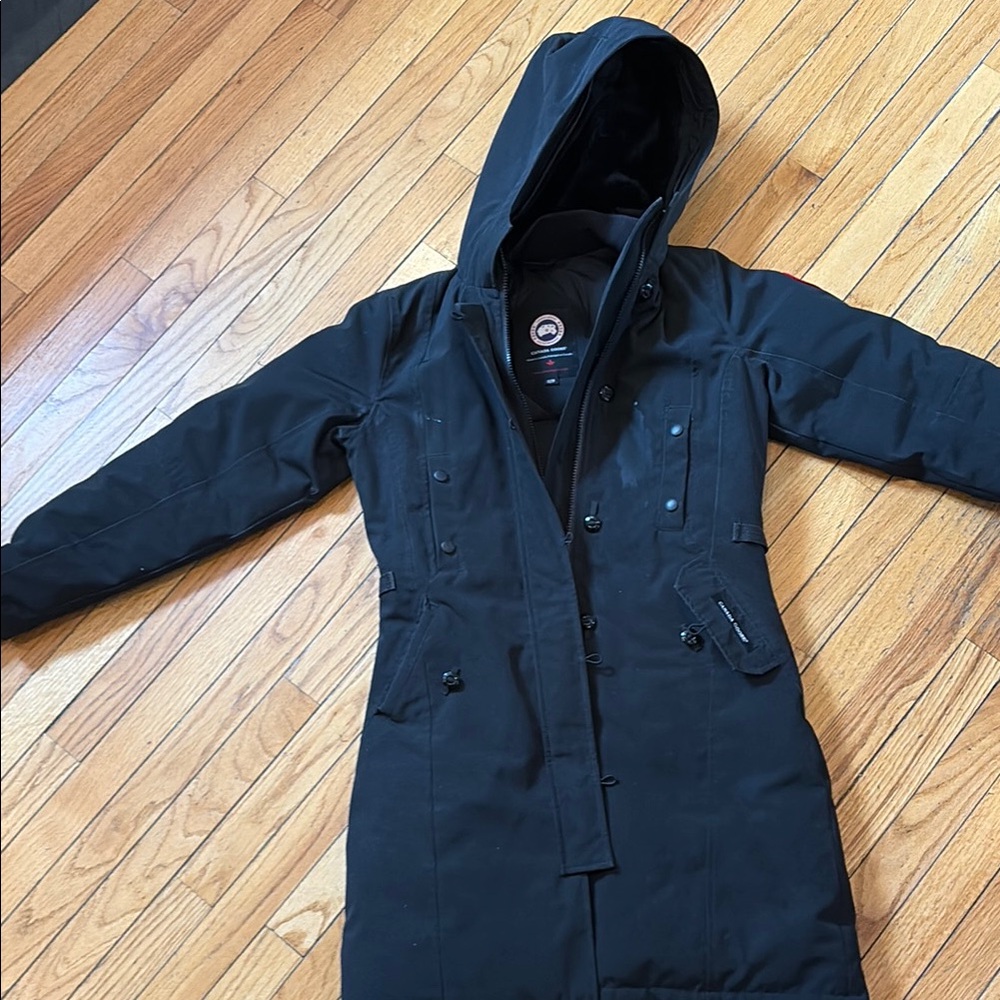 Canada Goose Women's Black Hooded Jacket
